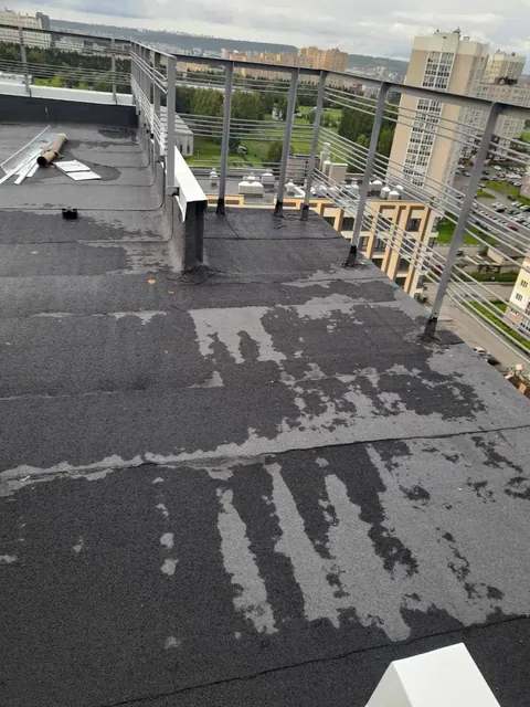 Кровельные ограждения и выходы на кровлю